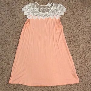 NWT Peach Lace Detail Short Dress - Size L